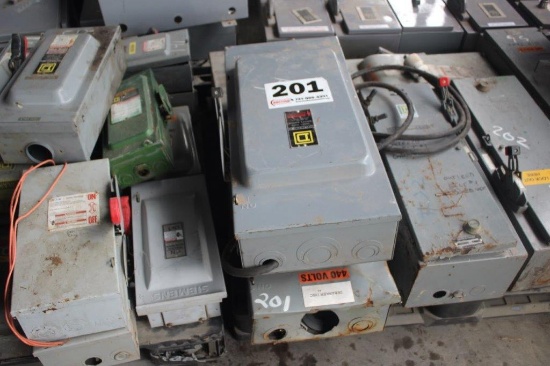 (2) 200 Amp Disconnect (1) w/ Allen Bradley #3 Starter