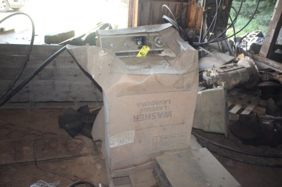 NEW White Westinghouse Washer, New in Box