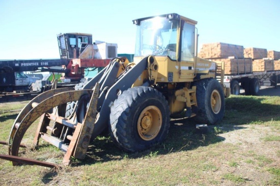 Volvo L70B Wheel Loader, 21286 Hrs, Running Condition Not Known, Sells w/Pin on Log Grapple