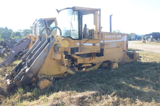 Volvo L90 Wheel Loader Parts Machine S/N L90V61204
