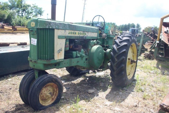 John Deere 720 Tractor w/Power Steering, Running Condition Not Known