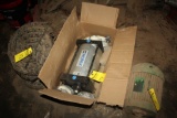 NIB Nopak 8 x 10 Air Cylinder