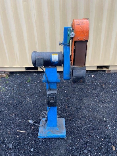 Pedestal Belt Sander - 4" Belt, Located at: 6 Hwy 23 NE, Suwannee, GA 30024
