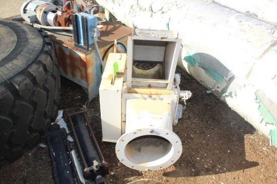11" dia Abort Gate