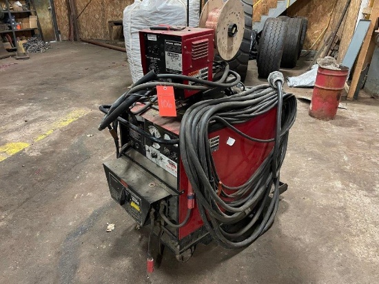 Lincoln Idealarc DC-400 Welder, Multi Process Switch, LN7-Wire Feeder, 3ph, SN: U1921200435