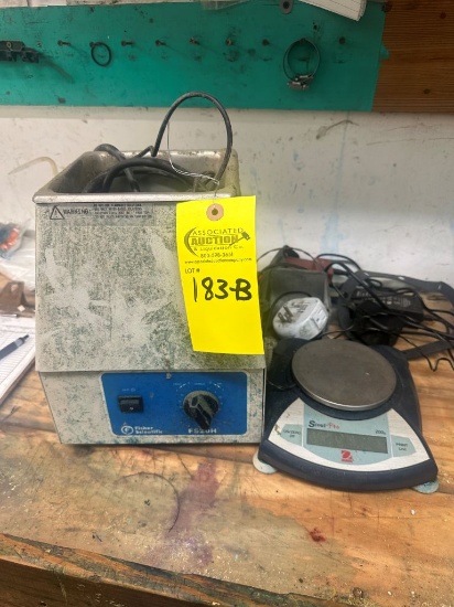 Fisher Scientific MDL FS201H Lab-Mixer And Scout Pro 200 Gram Digital Scale