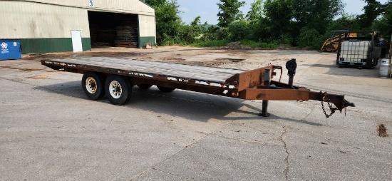 2004 B & B 14K LB Tandem Axle Bumper Pull Deck Over Trailer Located At 1602 Musser St., Muscatine,