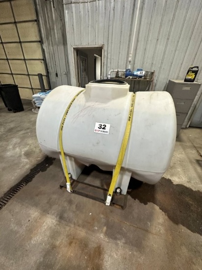 500 Gallon Horizontal Plastic Water Tank Mounted To Forklift Skids For Loading And Unloading