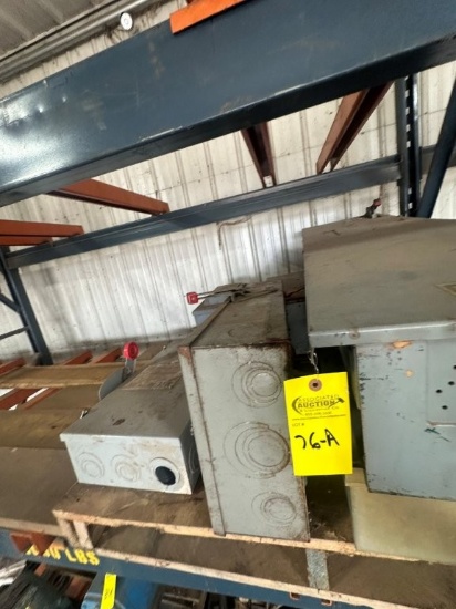 Pallet With Disconnects And Breaker Box