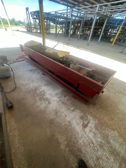 Mellott 24inch 10ft Vibratory Conveyor Section Not Installed No Drive