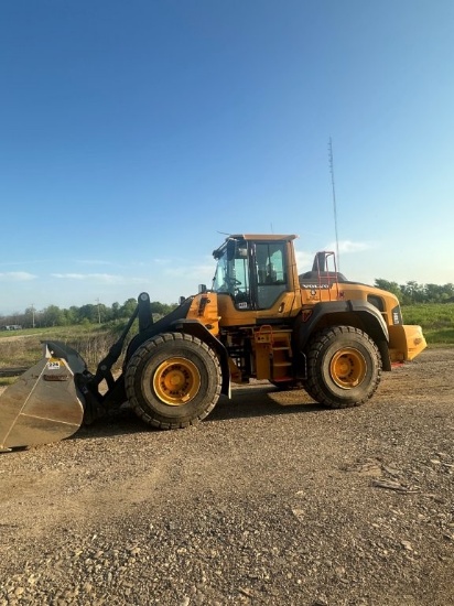 Volvo L110H Wheel Loader With Opti Shift, Climate Controlled Cab, 23.5R25 Tires And Quick Coupler 12