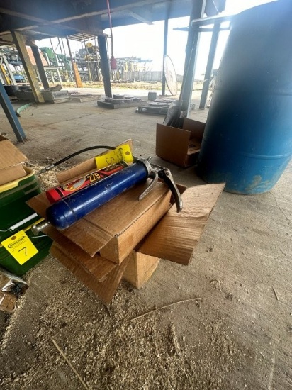 Grease Gun And (3) Case of 229 Grease