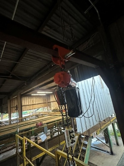 Vevor 1 Ton Electric Chain Hoist with Beam Trolley