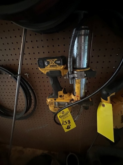 Dewalt Cordless Grease Gun