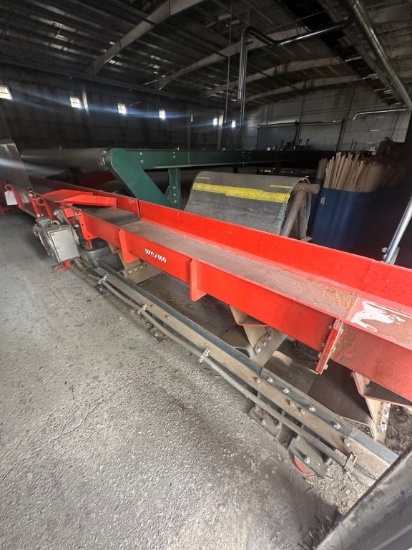 Weima 22inch x 18ft Vibratory Conveyor with Transition to Grinder, Electric Drive. NOTE: ID TAG 329.
