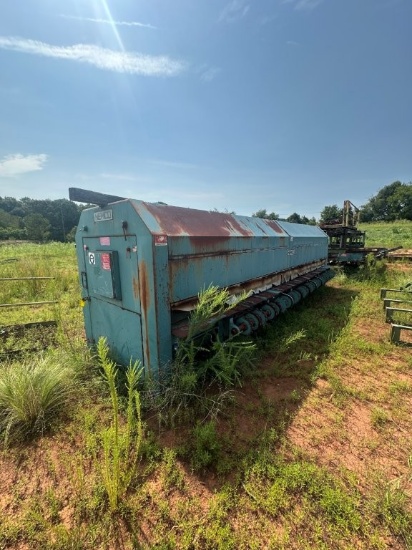 Hemco 24ft Right Hand Drop Saw Trimmer with infeed Decks, Not Installed. Located at 3360 Cansler Cir