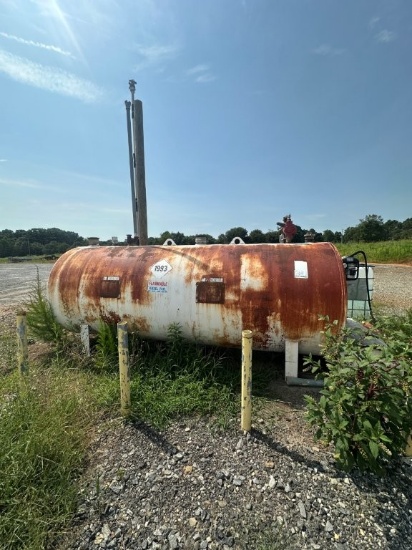 Approx 1000 Gallon Double Wall Fuel Tank with 115 Volt Pump. Located at 3360 Cansler Circle., Maiden