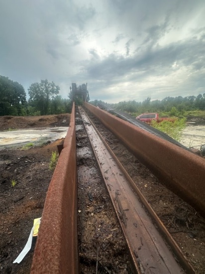 18inch x 40ft Single Chain Conveyor Panning and Drive, NO CHAIN. Located at 172 Looper Ln., Pickens,