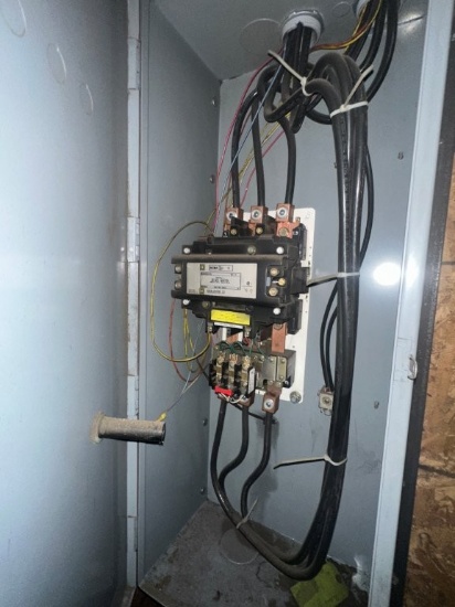 Square-D Size 5 Motor Starter with Enclosure. Located at 172 Looper Ln., Pickens, SC 29671. SC Sales