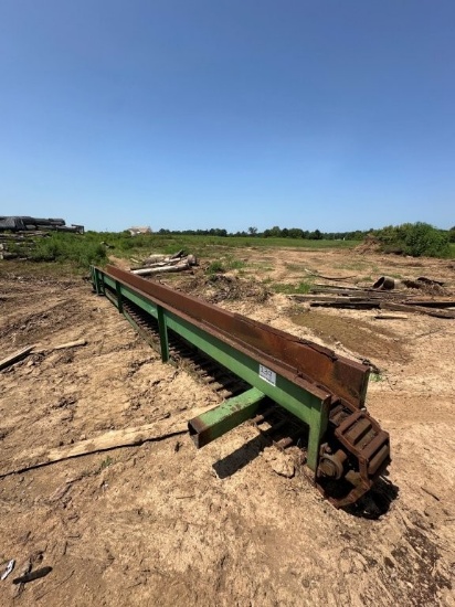 25ft Chain Conveyor with 11 inch Ladder Back Chain, No Drive. Located at 361 Yarbrough Ln., Winchest