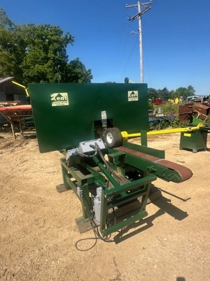 Kent Single Head Band Resaw with Return Belt, 20hp Motor on Head, Electric Drive on Feed Thru Belt.