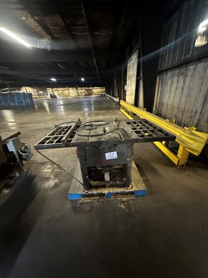 Delta Industrial Duty Table Saw 460 Volt. Located 201 Tobacco Rd., Bowling Green, KY 42101. KY State