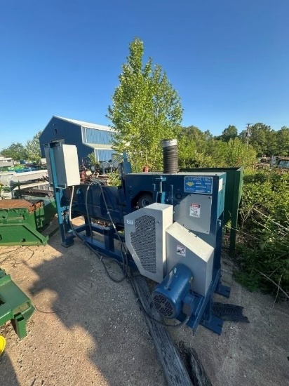 Like New Brewer Inline Deduster, S/N 3394. Located at 2680 Hwy 22 N., Clarksburg, TN 38324.TN Sales