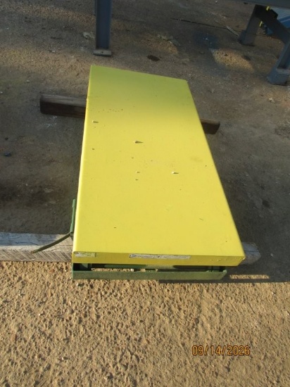 Southland 2K Lb Scissor Lift. Located at 2680 Hwy 22N., Clarksburg, TN 38231. TN Sales Tax 9.75%. SE