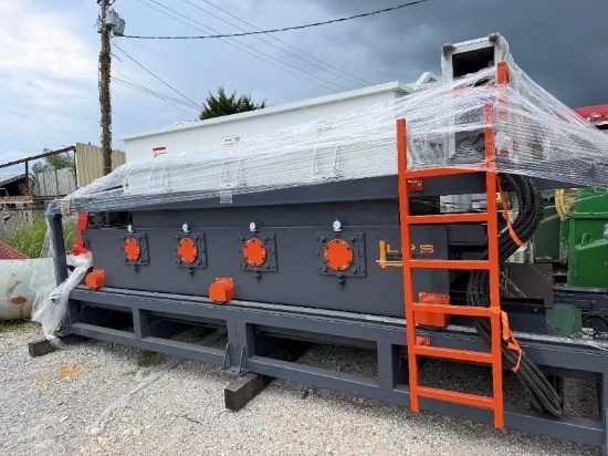 2026 Sawmill World SHBH1000-4 Large Wood Shavings Mill. Located at 1995 Lumber Rd., Henry, TN 38231.