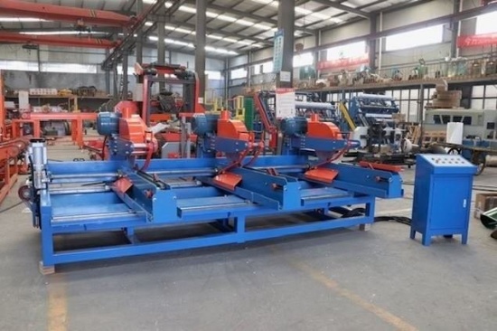 2026 Sawmill World Multisaw (3 Head) Trim Saw. Located at 1995 Lumber Rd., Henry, TN 38231. TN Sale