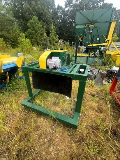 Sweed Banding Chopper. Located at 2680 Hwy 22 N., Clarksburg, TN 38324. TN Sales Tax 9.75%