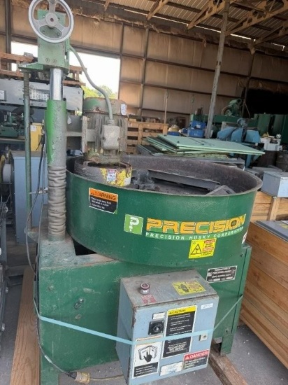 Precision Mdl 440-4K 4 Knife Tub Grinder, S/N G1012. Located at 1995 Lumber Rd., Henry, TN 38231. T