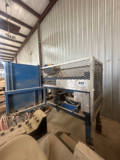 Brewer BR1695 Cut-Off Saw with 18inch x 11ft Powered Outfeed Rollcase with Full Length Stop Rail wit