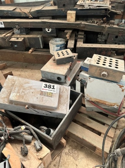 Assortment of Electrical Disconnects and Switch Boxes. Located at 1490 Hwy 100 W., Centerville, TN 3