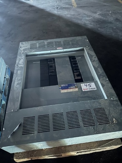 Square-D 800 Amp Breaker Panel with (7) Breakers. Not Installed. Located 201 Tobacco Rd., Bowling Gr