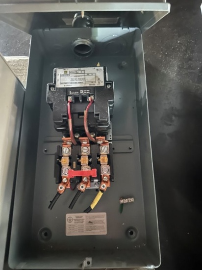 Square-D Size 3 Motor Starter. Located 201 Tobacco Rd., Bowling Green, KY 42101. KY State Sales Tax