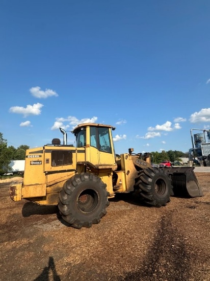 John Deere 624H Wheel Loader,Maxam 28L-26 MS930 Tires (95%Rubber). Climate Controlled Cab, Joy Stick