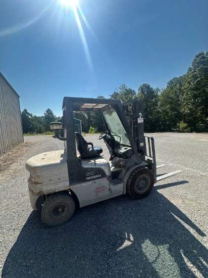 Nissan 60 6000 Lb Forklift Mdl MYG102A30V, All Weather Cab, (Doors Have Been Removed But Sell With U