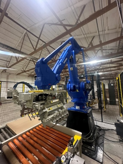 2024 (LIKE NEW) Yaskawa Mdl Motoman PL190/100 High Speed 4 Axis Palletizing Robot, 200 Lb Capacity w
