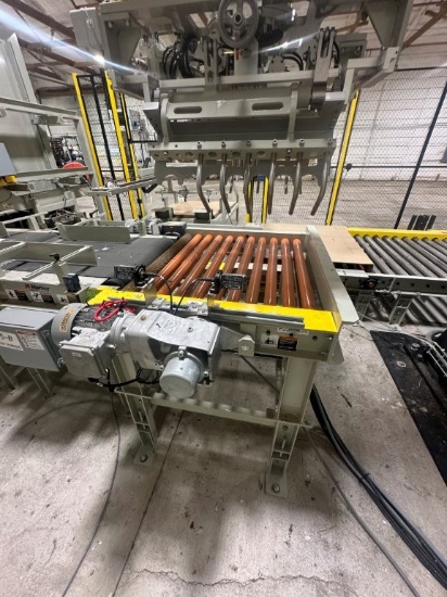 2024 (LIKE NEW) Nvenia 3ft Picking Roller Conveyor. Located at 2873 Kentucky Ave., Mt.Pleasant, IA 5