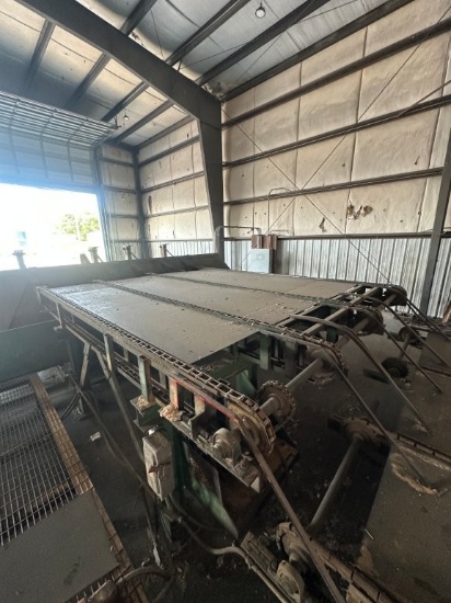 Winston 11 Ft X 15 Ft Landing/Inspection Deck, Electric Drive. Located at 3360 Cansler Circle., Maid