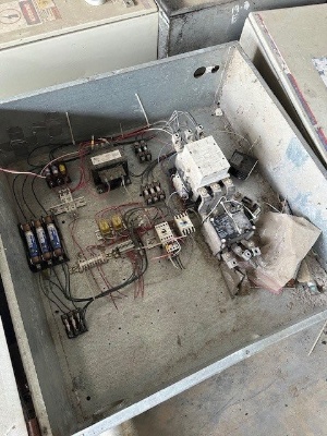 Electrical Control Panel wiht GE 150hp Motor Starter