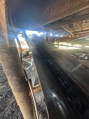 26ft Drag Chain Conveyor Approx 55ft R-124 Chain with Approx 32inch Flight Spacing 50% Chain Life. D
