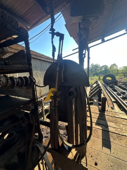 Cutting Torch with Hose and Regulators. No Tanks