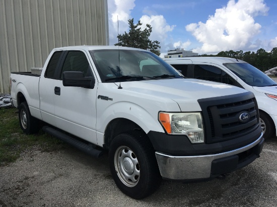 2011 Ford F150 Ext Cab Long Bed Pick Up