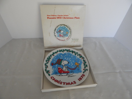 Peanuts 1972 Christmas Plate