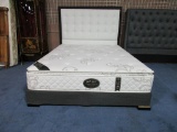 BRAND NEW QUEEN SIZE BED