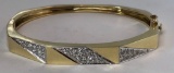 14KT YELLOW GOLD DIAMOND BANGLE BRACELET