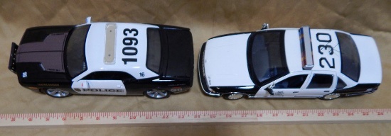 2 POLICE DIE CAST CARS