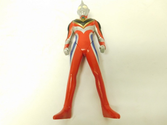 Rare Gaia Vinyl Ultraman Figurine